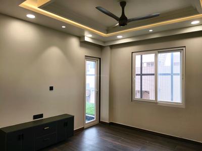 Bedroom Image of 2000 Sq.ft 4 BHK Builder Floor for sale in Sector 45 Gurgaon for Rs. 34000000