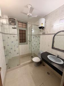 Bathroom Image of Urbanroomz Coliving PG in DLF Phase 2, Gurgaon