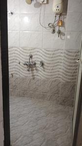 Bathroom Image of 300 Sq.ft 1 RK Apartment / Flat for sale in Vikram Gayatri Park, Kalwa Thane for Rs. 5000000