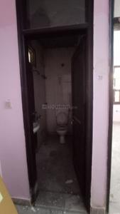 Image of 400 Sq.ft 1 BHK Builder Floor for rent in Sector 24 Rohini, New Delhi for Rs. 10000