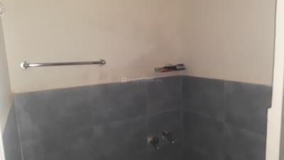 Bathroom Image of 500 Sq.ft 2 BHK Independent House for rent in Vrindavan Yojana Lucknow for Rs. 6500