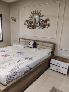 Bedroom Image of 5562 Sq.ft 4 BHK Villa for sale in Navratna Kalhaar Blues And Greens, Sanand Ahmedabad for Rs. 145000000