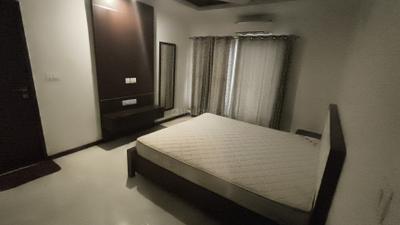 Bedroom Image of 2900 Sq.ft 3 BHK Apartment / Flat for rent in Halasuru Bengaluru for Rs. 200000