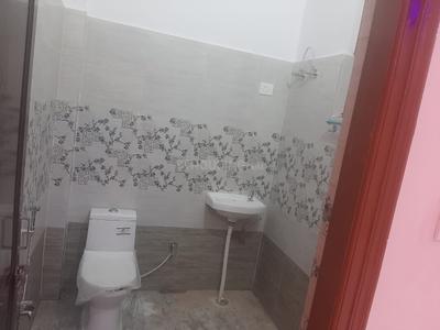 Bathroom Image of 1650 Sq.ft 3 BHK Independent House for sale in Gomti Nagar Extension Lucknow for Rs. 6500000