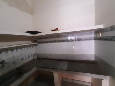 Kitchen Image of 500 Sq.ft 2 BHK Independent House for rent in Vrindavan Yojana Lucknow for Rs. 6500