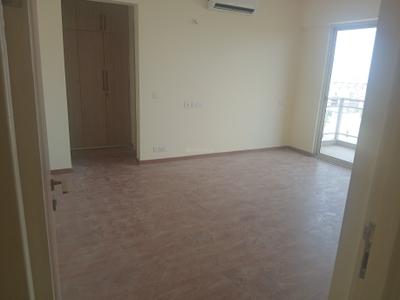 Bedroom Image of 2276 Sq.ft 4.5 BHK Apartment / Flat for sale in Godrej Windsor At Godrej Golf Links, Jaypee Greens Greater Noida for Rs. 37000000