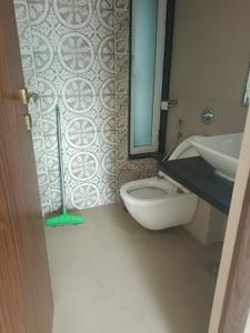 Bathroom Image of 1552 Sq.ft 3 BHK Apartment / Flat for rent in Omkar Vayu, Mahim Mumbai for Rs. 170000