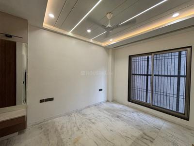 Bedroom Image of 1800 Sq.ft 3 BHK Builder Floor for rent in Punjabi Bagh New Delhi for Rs. 80000