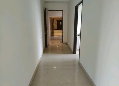 Image of 1900 Sq.ft 4.5 BHK Apartment / Flat for rent in Piramal Aranya Wing B, Byculla, Mumbai for Rs. 300000