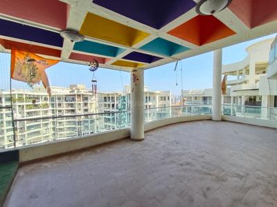 Balcony Image of 4401 Sq.ft 4.5 BHK Apartment / Flat for sale in Ekta California, Mohammed Wadi Pune for Rs. 42500000