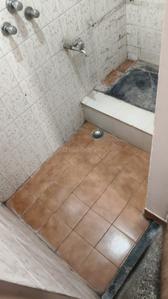 Bathroom Image of 500 Sq.ft 1 BHK Independent House for rent in Vijayanagar Bengaluru for Rs. 10000
