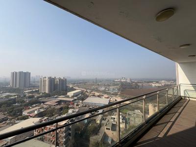 Balcony Image of 2100 Sq.ft 3 BHK Apartment / Flat for sale in Tata Gurgaon Gateway, Sector 112 Gurgaon for Rs. 29000000