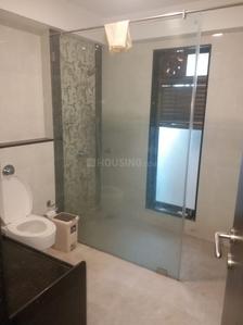 Bathroom Image of 1000 Sq.ft 2 BHK Apartment / Flat for sale in Juhu Mumbai for Rs. 45000000