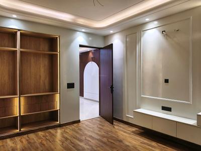 Bedroom Image of 2500 Sq.ft 4 BHK Builder Floor for sale in Ansal Versalia, Sector 67 Gurgaon for Rs. 27000000