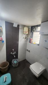 Bathroom Image of 800 Sq.ft 1 BHK Apartment / Flat for rent in Upnagar Nashik for Rs. 11000