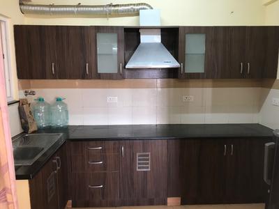 Kitchen Image of 905 Sq.ft 2 BHK Apartment / Flat for rent in Shriram Surabhi, Mallasandra Bengaluru for Rs. 25000