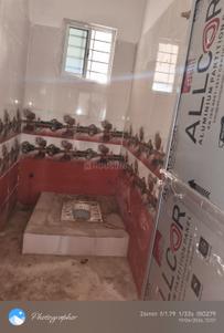 Bathroom Image of 660 Sq.ft 3 BHK Apartment / Flat for sale in Technoculture Vastu Vihar Muzaffarpur Phase 02, Bakarpur Muzaffarpur for Rs. 2500000