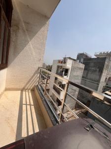 Balcony Image of 700 Sq.ft 2 BHK Independent House for rent in Hilltop Apartments, Maidan Garhi New Delhi for Rs. 24444