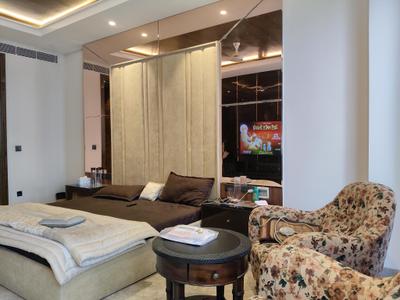 Bedroom Image of 4500 Sq.ft 4 BHK Builder Floor for rent in DLF City Phase 1, DLF Phase 1 Gurgaon for Rs. 350000