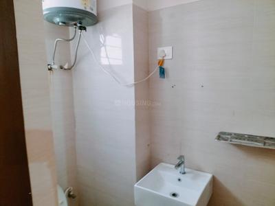 Bathroom Image of 1750 Sq.ft 3.5 BHK Apartment / Flat for rent in Danapur Patna for Rs. 25000