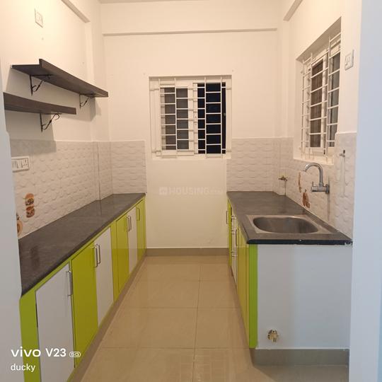 INDIPENDENT BUILDER FLOOR Kitchen 1