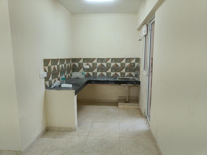 MRG The Balcony Main Image 1