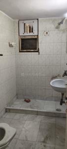 Bathroom Image of 1650 Sq.ft 3 BHK Apartment / Flat for sale in Swaraj Homes Bharat Petroleum Apartment, Sector 62 Noida for Rs. 17000000