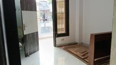 Bedroom Image of 950 Sq.ft 2 BHK Builder Floor for rent in Indirapuram Ghaziabad for Rs. 23000