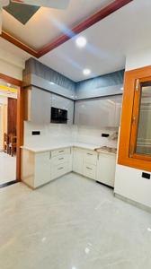 Kitchen Image of 950 Sq.ft 2 BHK Apartment / Flat for sale in Sector 100 Noida for Rs. 3250000