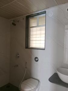 Common Bathroom Image of 2201 Sq.ft 4.5 BHK Apartment / Flat for sale in Mantra Miraki Akurdi, Akurdi Pune for Rs. 24000000