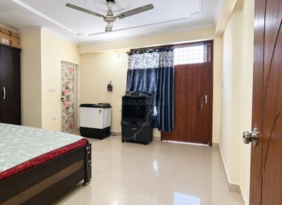 Bedroom Image of 750 Sq.ft 2 BHK Apartment / Flat for sale in Chowk Lucknow for Rs. 3000000