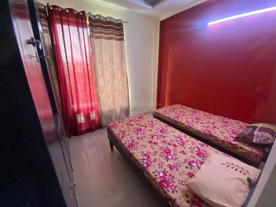 Bedroom Image of Shourya PG in Sector 70, Noida