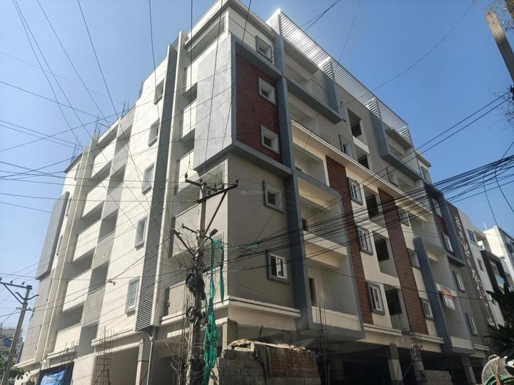 Mountain valley Main Image 1