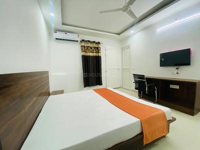 Bedroom Image of Urbanroomz Coliving PG Nearby Unitech CyberPark in Sector 46, Gurgaon