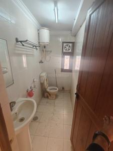 Bathroom Image of 900 Sq.ft 2 BHK Apartment / Flat for sale in Vikaspuri New Delhi for Rs. 12000000