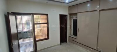 Bedroom Image of 900 Sq.ft 2 BHK Builder Floor for rent in Subhash Nagar New Delhi for Rs. 37000