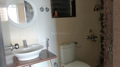 Rutu Riverview Classic Bathroom Two 4