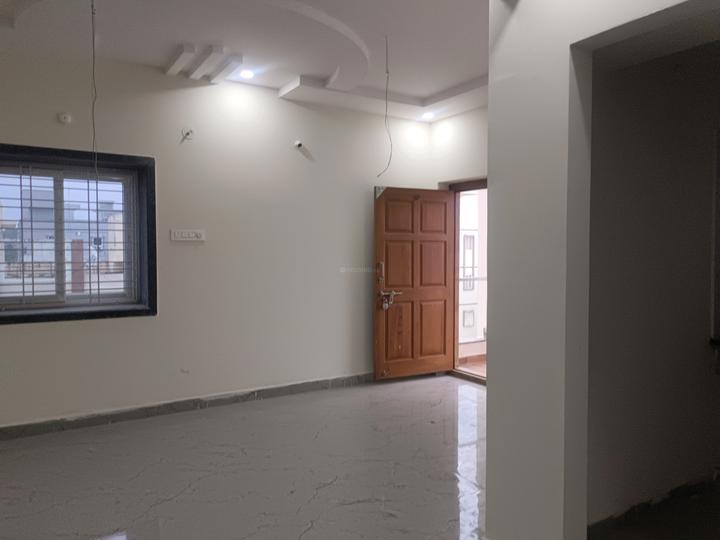 Domain Silver Crysta Main Image 1