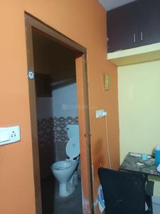 Bathroom Image of 900 Sq.ft 2 BHK Independent House for rent in Mahadevapura Bengaluru for Rs. 20000