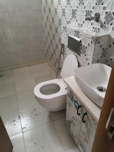Common Bathroom Image of 1465 Sq.ft 3 BHK Builder Floor for sale in Palam Vihar Gurgaon for Rs. 16850000