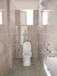 Common Bathroom Image of 1396 Sq.ft 3 BHK Apartment / Flat for sale in Habulus Oakshine, Electronic City Phase 2 Bengaluru for Rs. 7114700