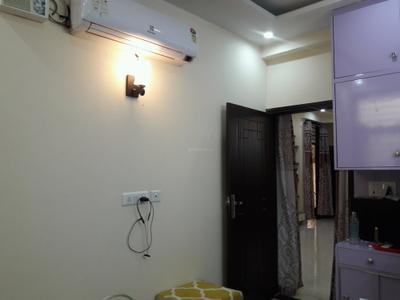 Bedroom Image of 1250 Sq.ft 3 BHK Builder Floor for sale in Patel Nagar Gurgaon for Rs. 10500000