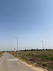 Image of 330 Sq.ft Residential Plot / Land for sale in Wave City Plots, Wave City, Ghaziabad for Rs. 26400000
