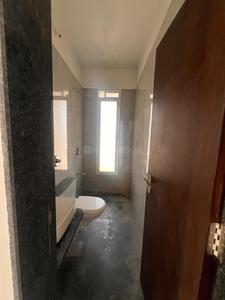 Bathroom Image of 800 Sq.ft 2 BHK Apartment / Flat for sale in Siddha Sky, Sion Mumbai for Rs. 21000000