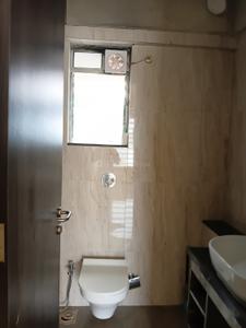 Image of 1295 Sq.ft 2 BHK Apartment / Flat for rent in Kasarvadavali, Thane for Rs. 46000