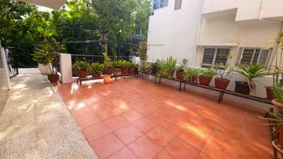 Balcony Image of 4200 Sq.ft 5 BHK Independent House for sale in Vijayanagar Bengaluru for Rs. 73900000