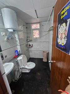 Bathroom Image of 1535 Sq.ft 3 BHK Apartment / Flat for sale in N K Savitry Greens, Nabha Zirakpur for Rs. 9900000