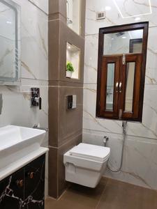 Common Bathroom Image of 1150 Sq.ft 4 BHK Apartment / Flat for sale in Razapur Khurd New Delhi for Rs. 8000000