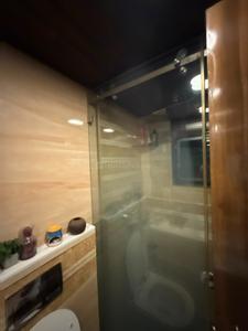 Image of 1000 Sq.ft 2 BHK Apartment / Flat for rent in Raunak Tower, Pokhran- 2, Thane for Rs. 55000