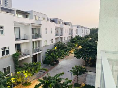 Balcony Image of 2359 Sq.ft 4 BHK Villa for rent in Godrej Golf Links Villas, Jaypee Greens Greater Noida for Rs. 65000
